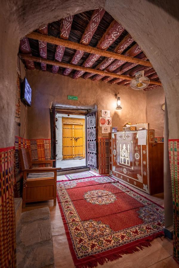 Antique Inn Nizva Dış mekan fotoğraf